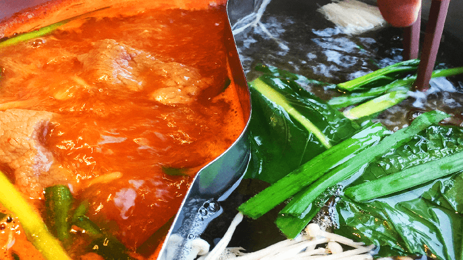 Cheap Hot Pot Place With a Great View wakubaku